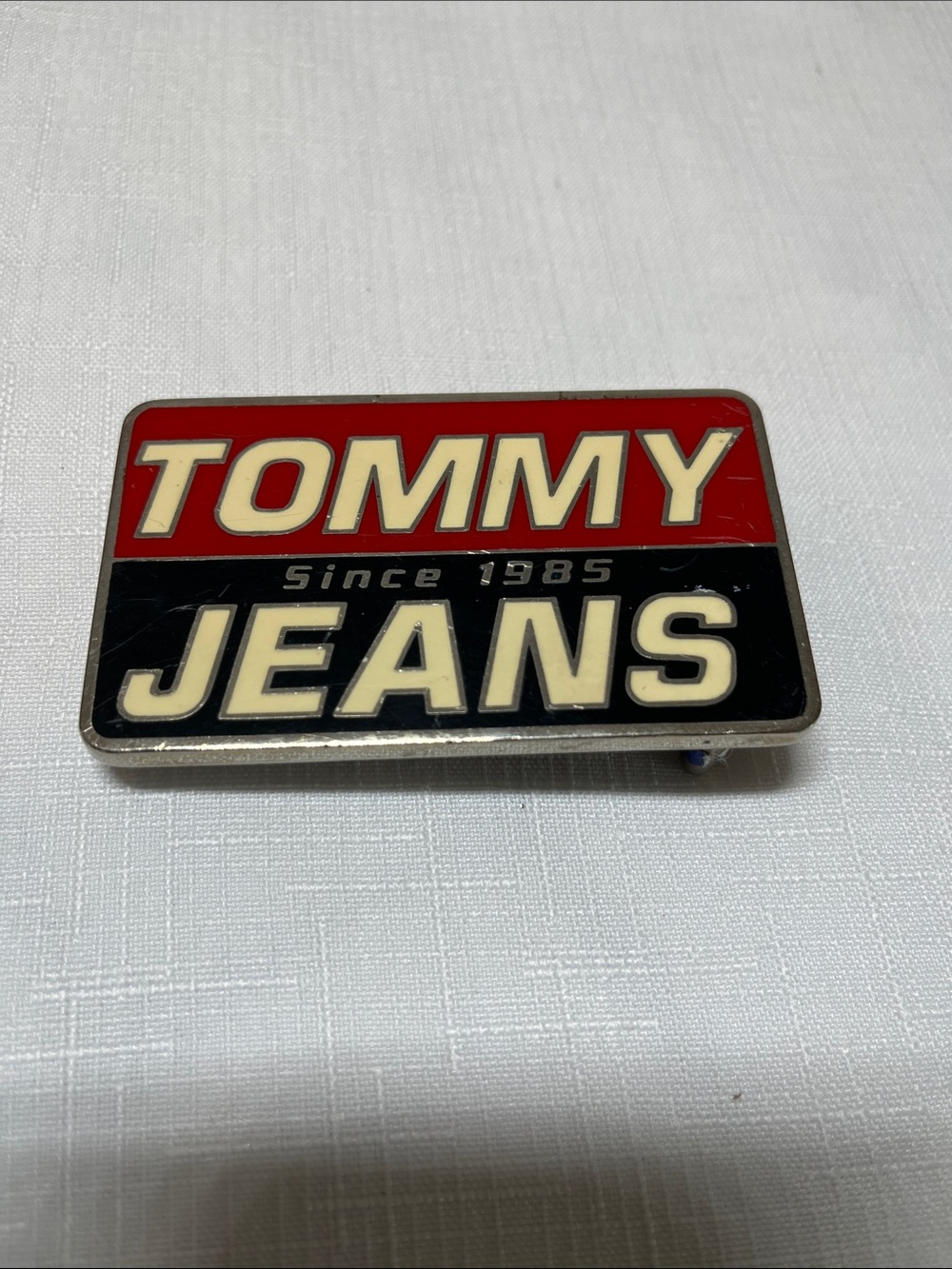 Vintage Tommy Jeans Red, Black & Cream Logo belt buckle